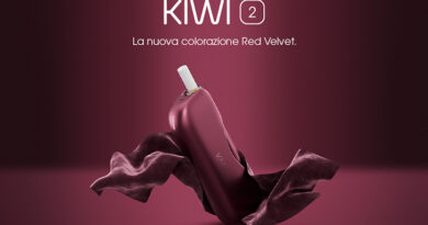 KIWI 2 Red Velvet Pod Mok Kit kiwi 2 red velvet KIWI 2 Red Velvet Pod Mok Kit kiwi2 red velvet 390x205 svapobottega Prodotti/Novità kiwi2 red velvet 390x205